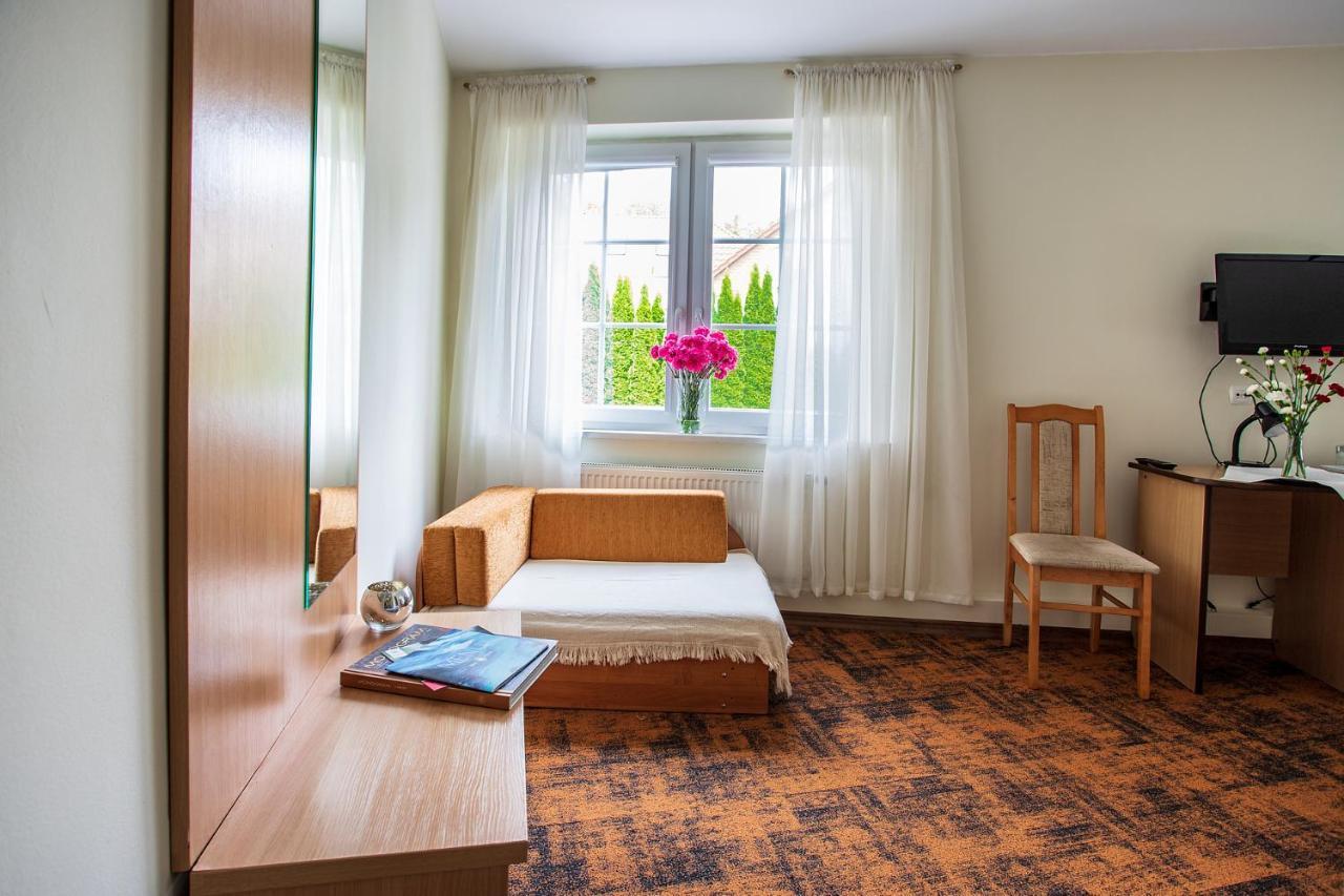 Hotel Zamek Giżycko Buitenkant foto